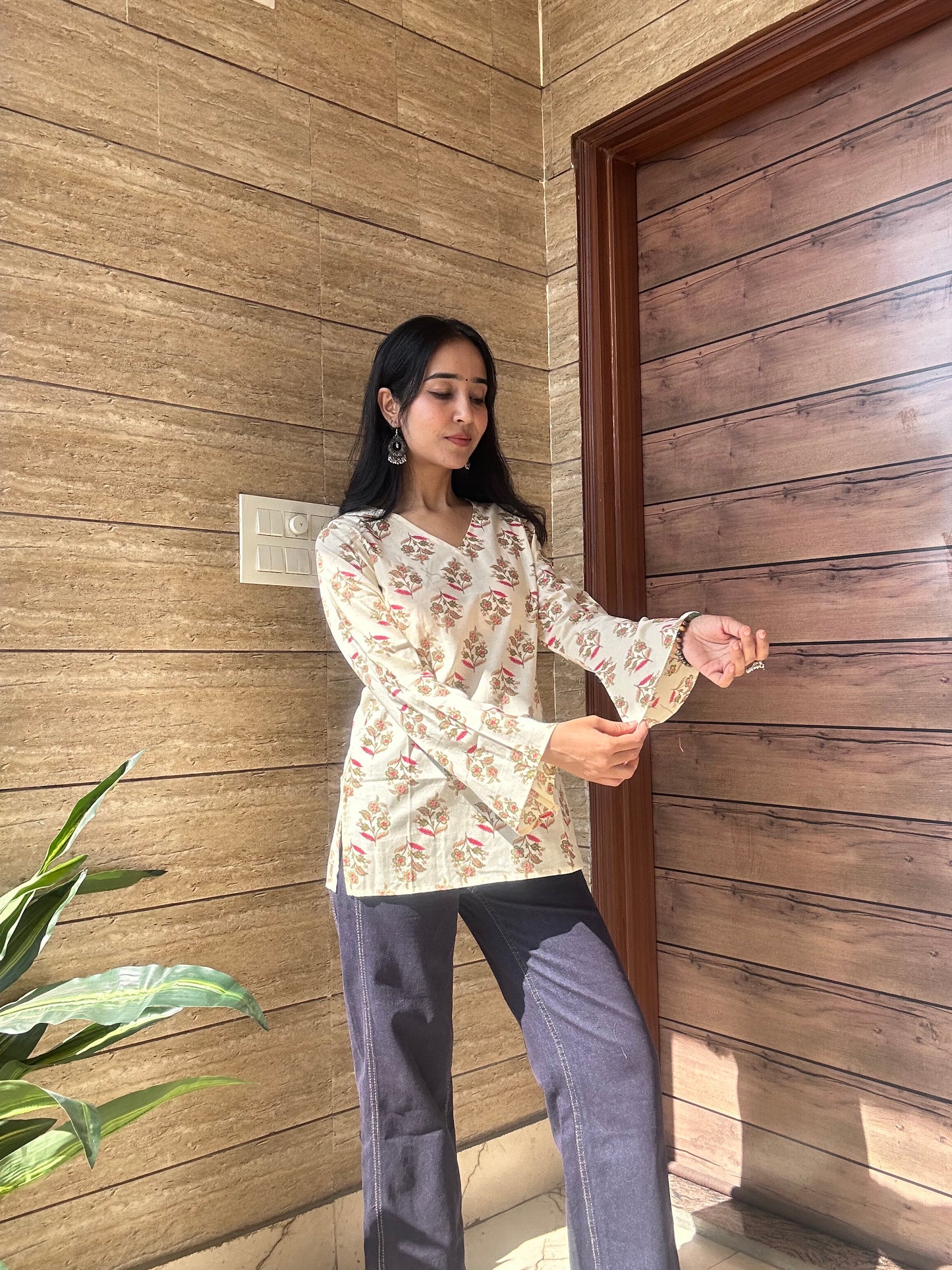 Ivory Floral Bell Sleeve Kurti