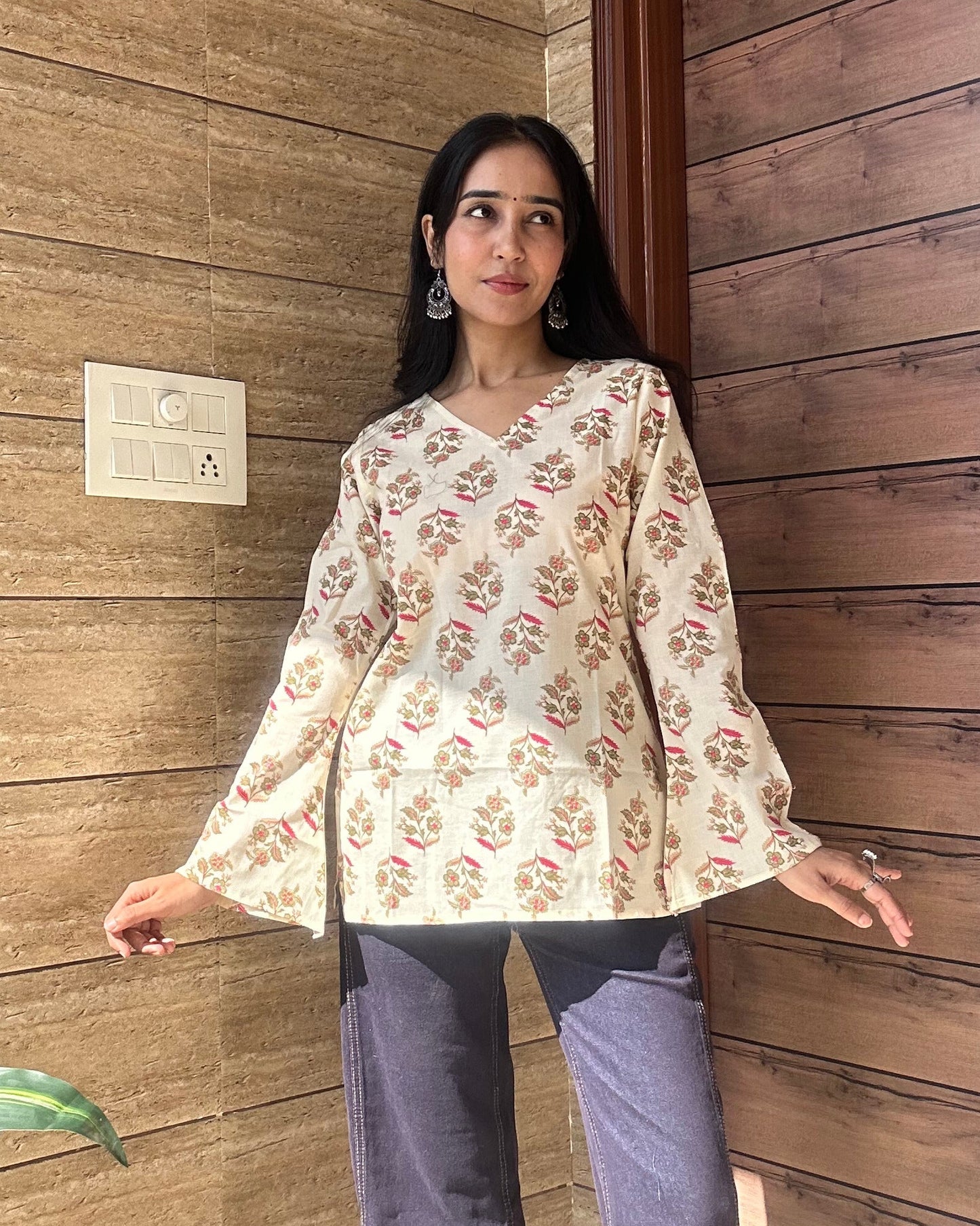 Ivory Floral Bell Sleeve Kurti