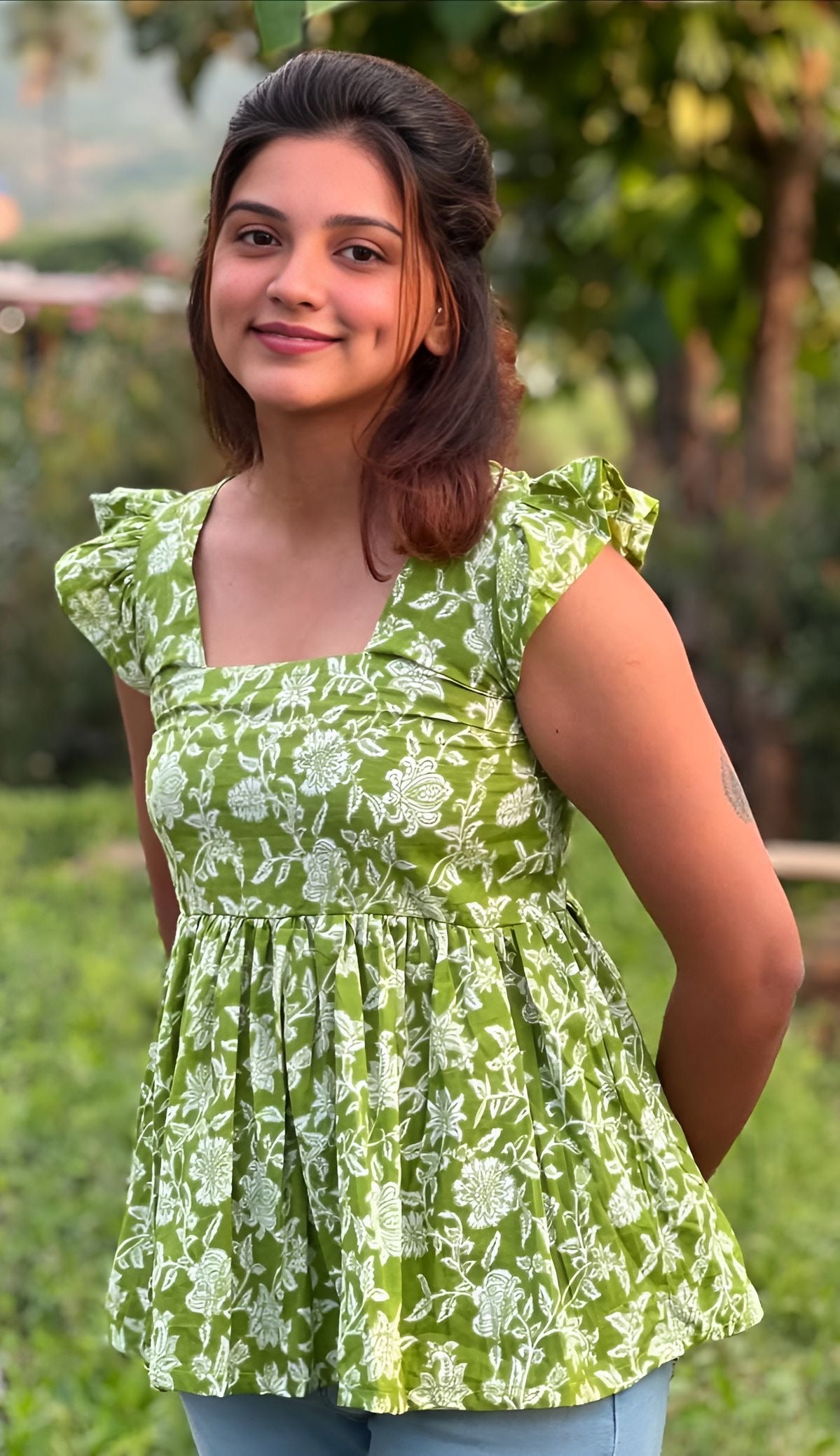 Green Frill Sleeves Peplum Top