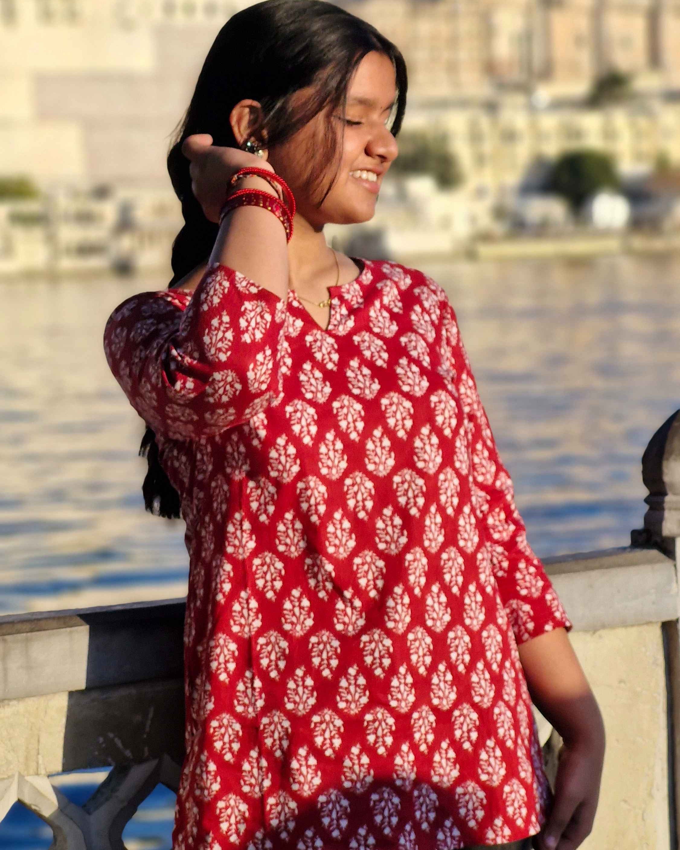 Red white Short Kurti