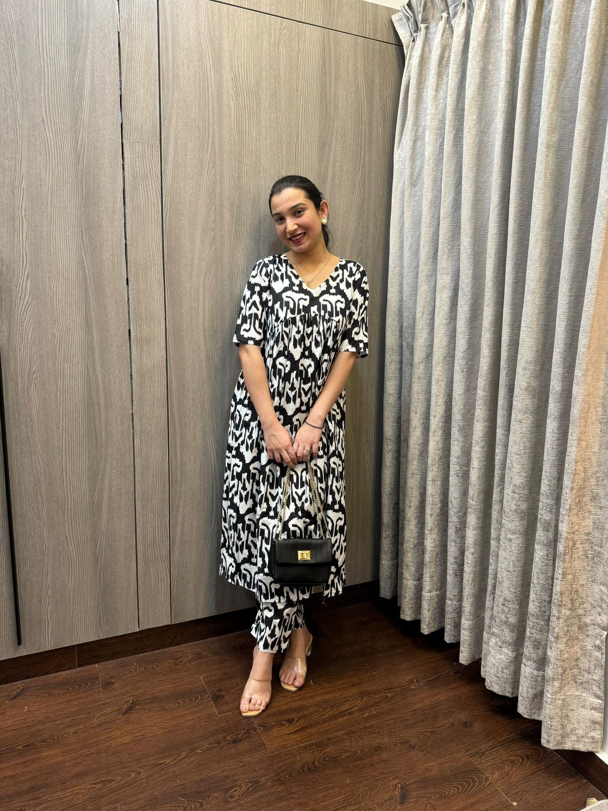 W&B Till Elbow Co-Ord Set