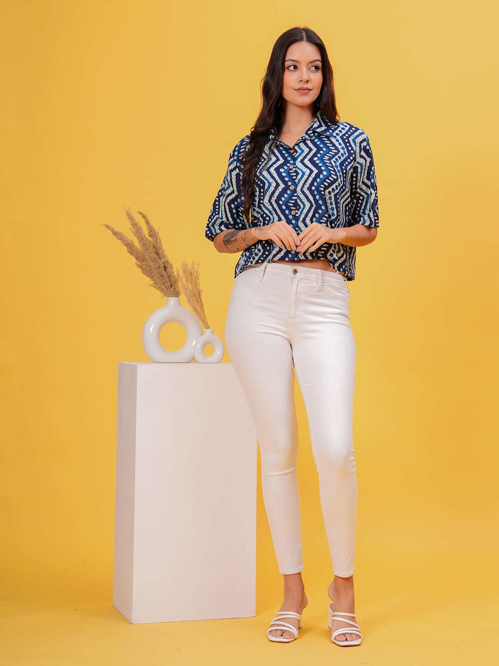 Cross Lines Crop Shirt