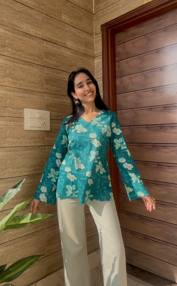 Garden Bell Sleeve Plus Size Kurti