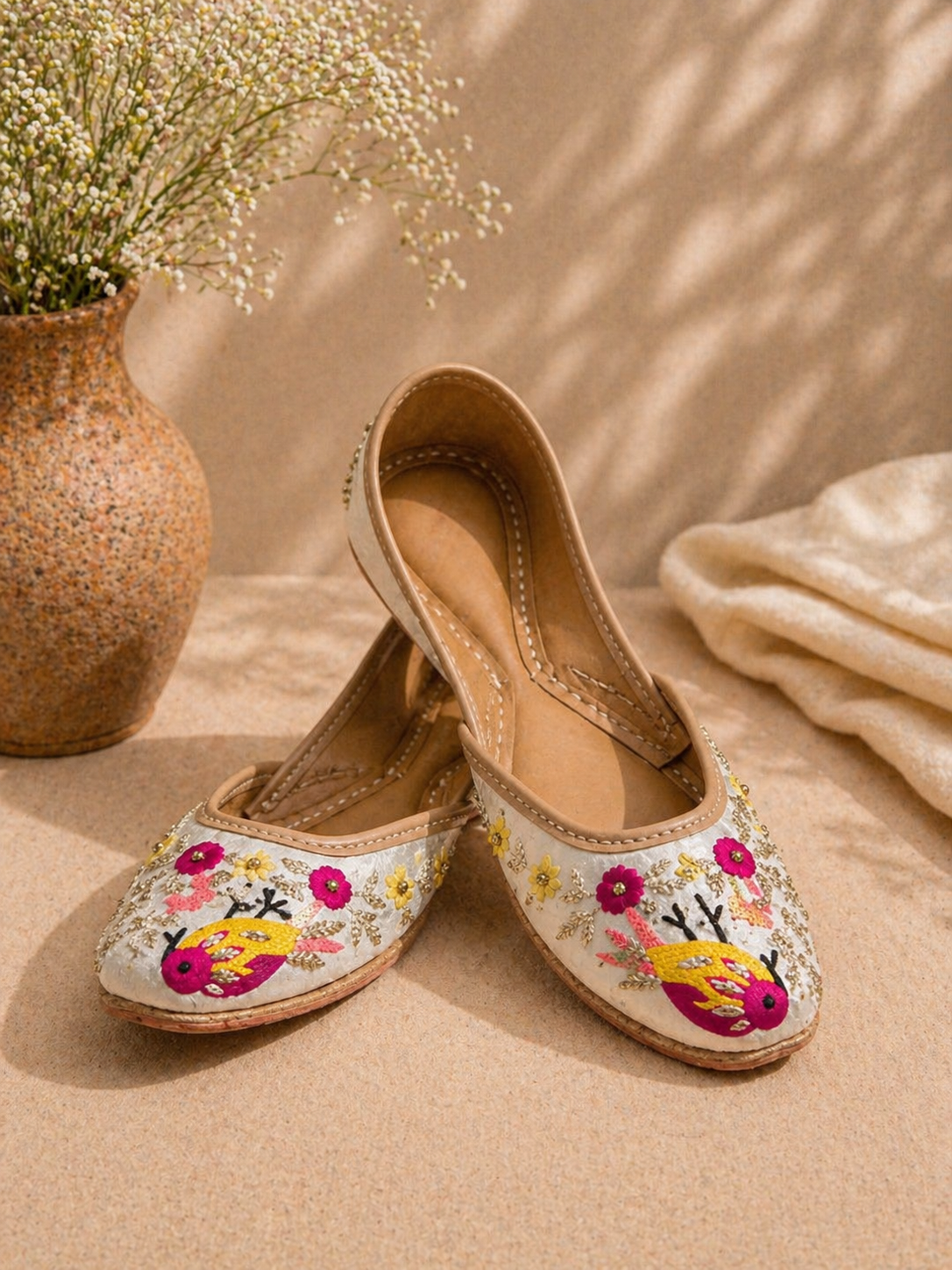 Ivory Multicolor Bird Motif Hand-Embroidered Ethnic Jutti for Women