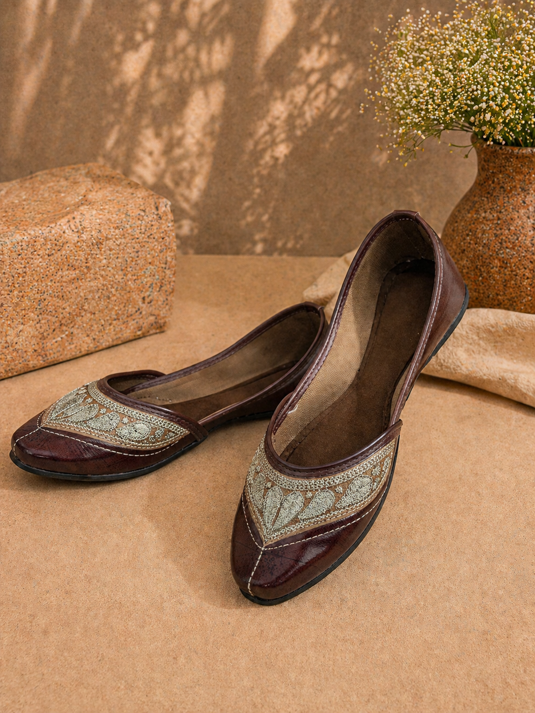 Maroon & Beige Heritage Threadwork Classic Juttis for Women
