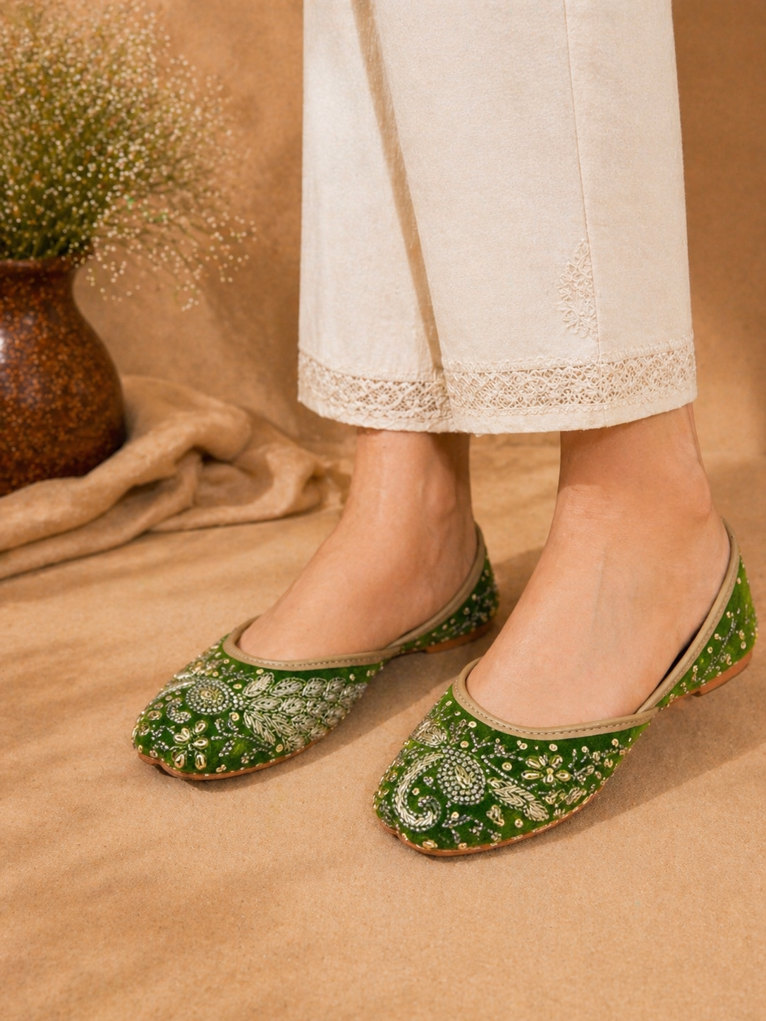 Emerald Green Pearl & Sequin Embroidered Ethnic Jutti for Women