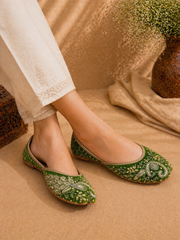 Emerald Green Pearl & Sequin Embroidered Ethnic Jutti for Women