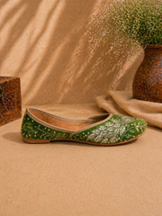 Emerald Green Pearl & Sequin Embroidered Ethnic Jutti for Women
