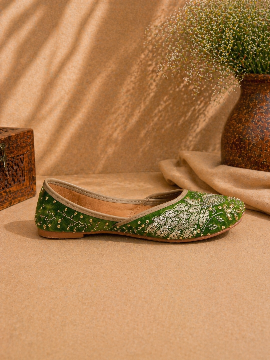 Emerald Green Pearl & Sequin Embroidered Ethnic Jutti for Women
