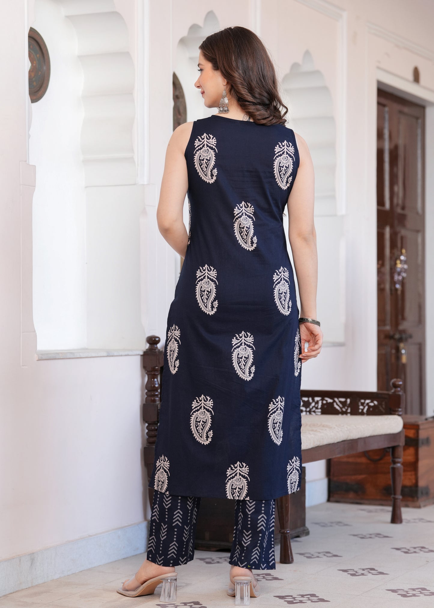 Navy Blue Paisley Print Kurta-Pant Set
