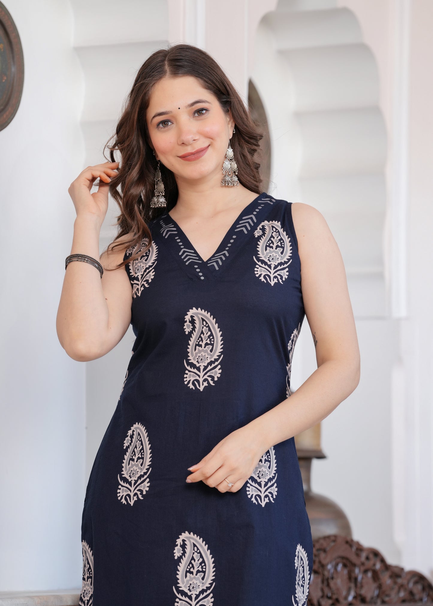 Navy Blue Paisley Print Kurta-Pant Set