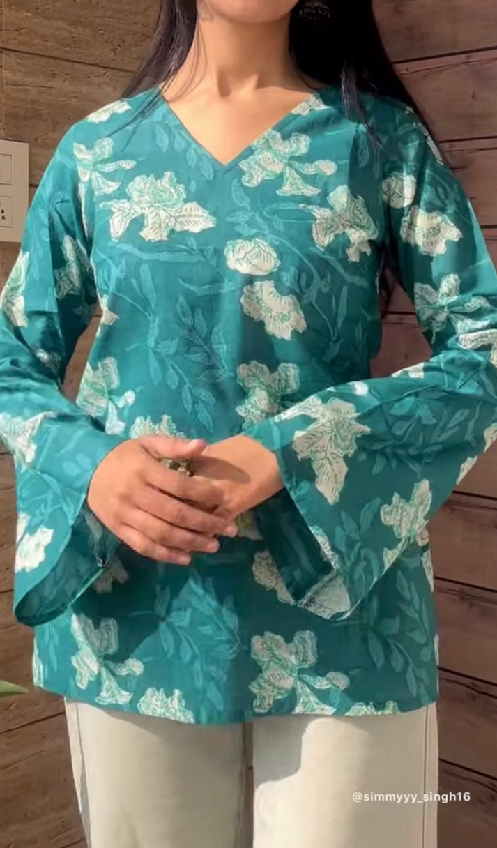 Garden Bell Sleeve Plus Size Kurti