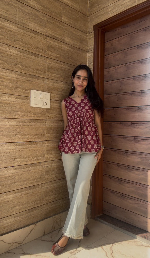 Wine Booti Sleevless Peplum Top