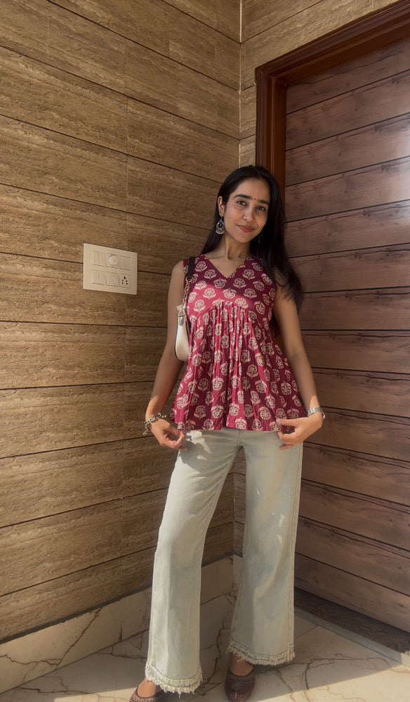 Wine Booti Sleevless Peplum Top