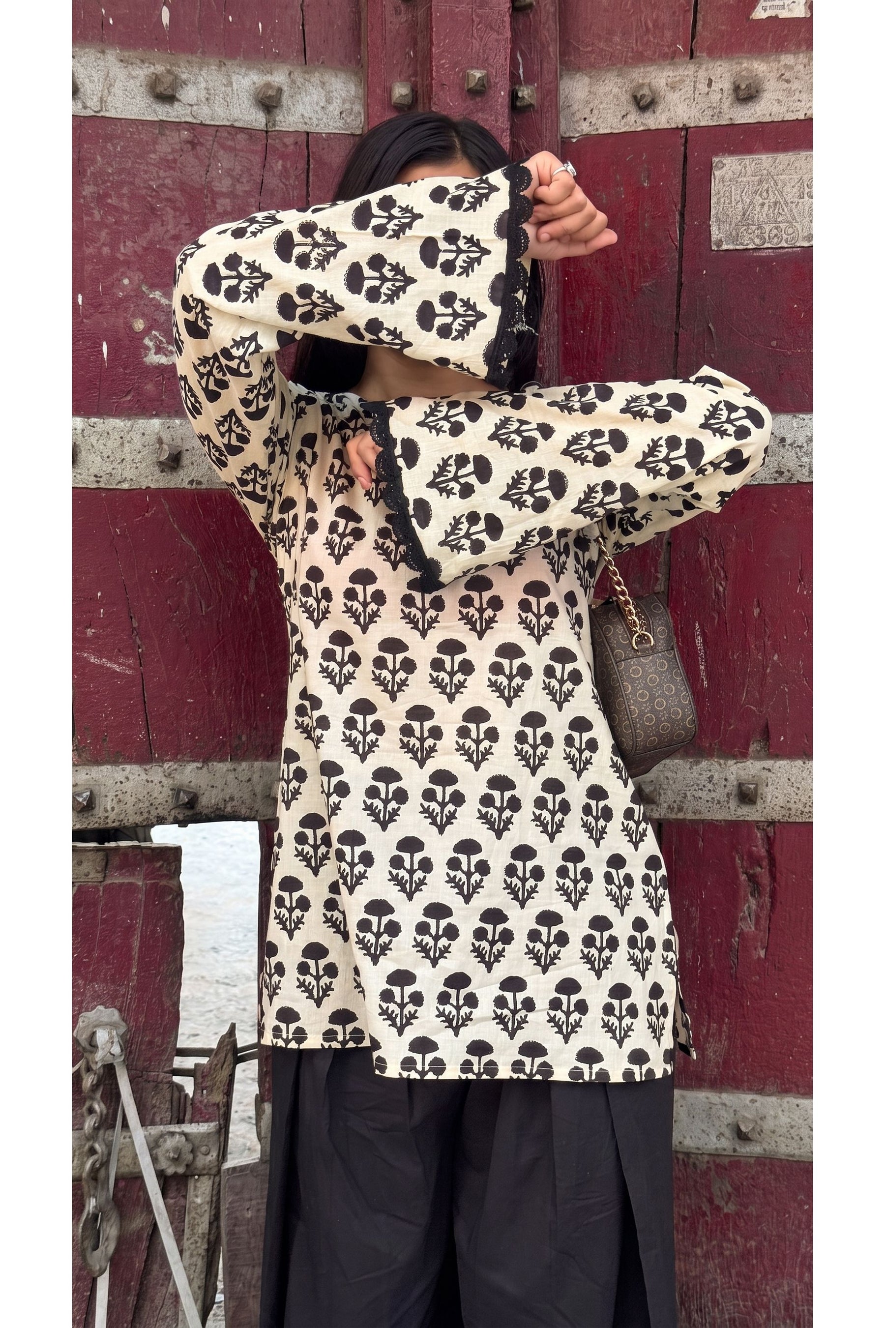 Ivory Buta Farshi Salwar Set