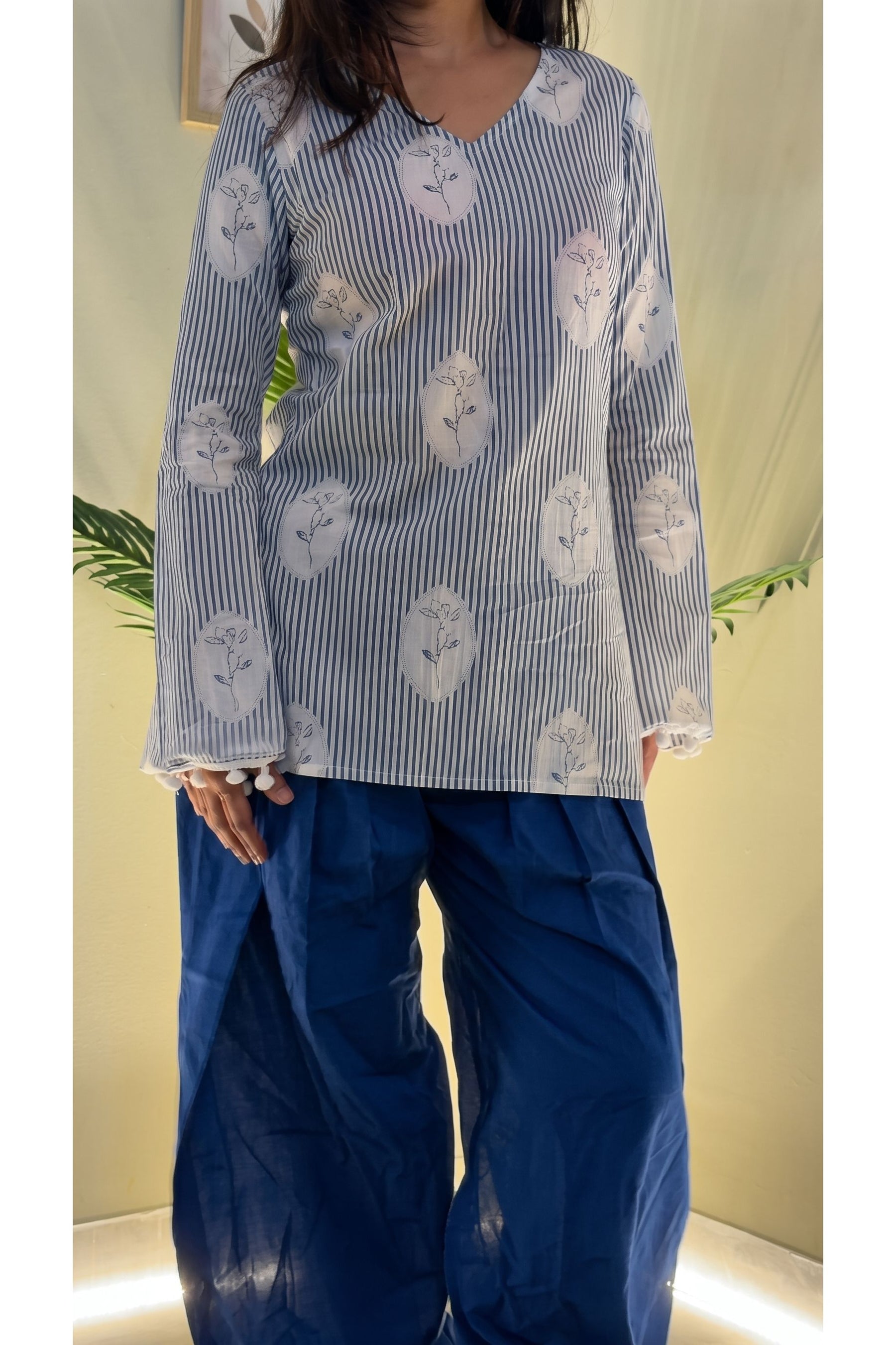 Neel Buti Farshi Salwar Set