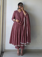 Red Pattern Flower Kurta Set with Dupatta