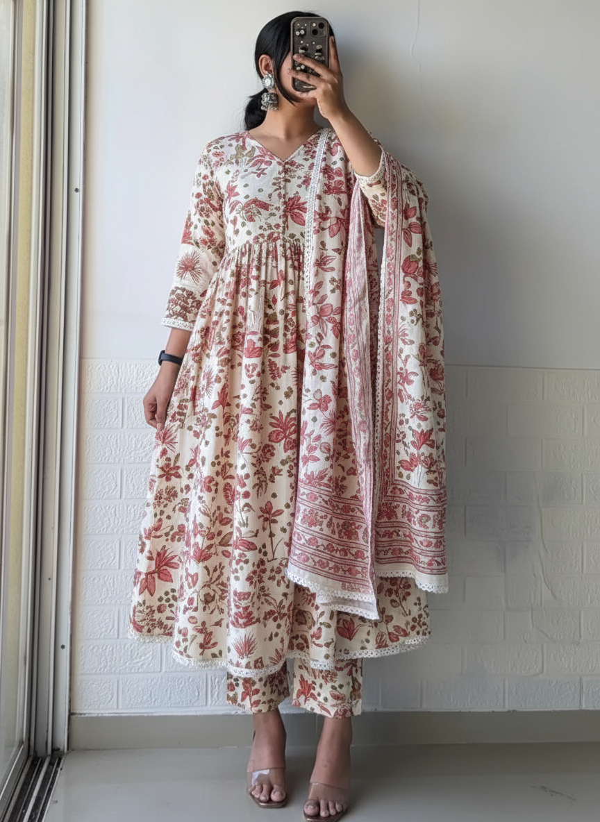 White Pink Pattern Flower Kurta Set with Dupatta