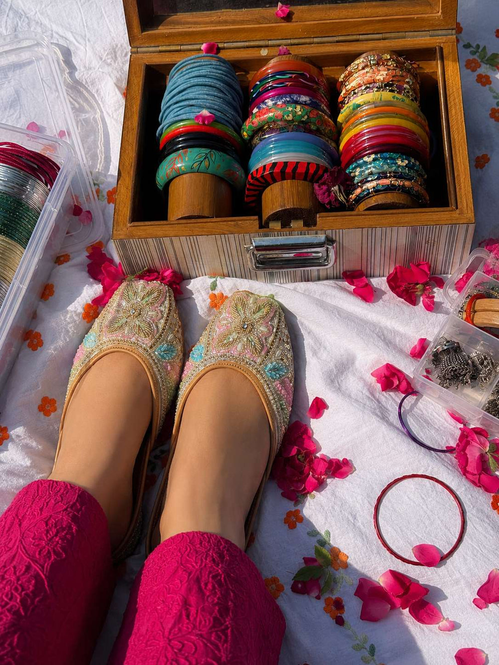 Ivory Pastel Floral Handcrafted Ethnic Jutti for Women