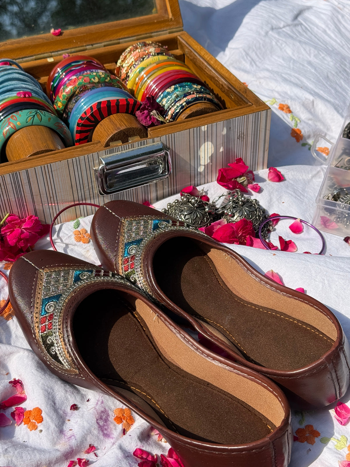 Coffee Brown Tribal Pattern Embroidered Juttis for Women