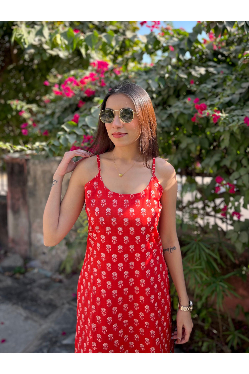 Red strap kurti