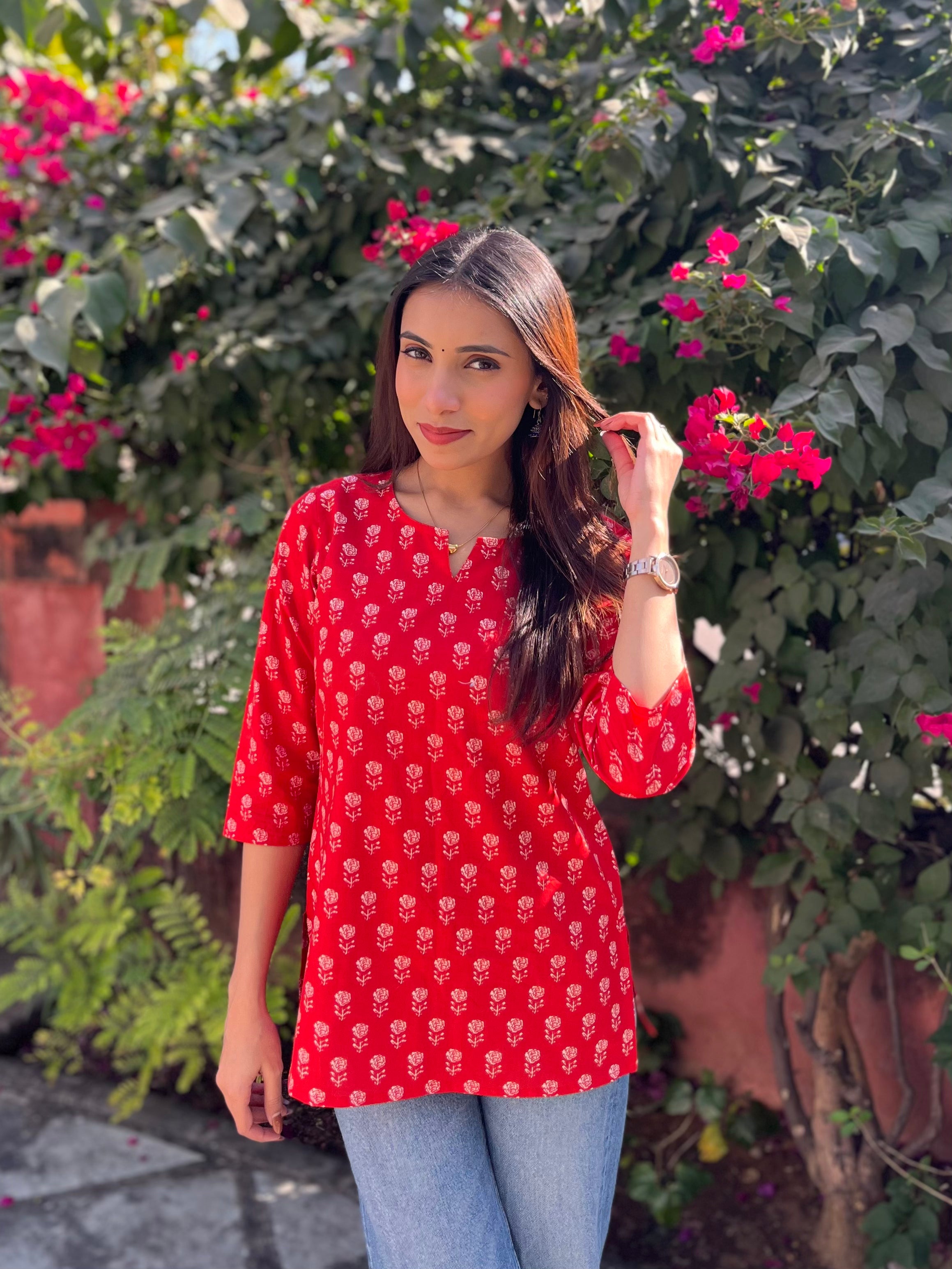 Red chilli short kurta