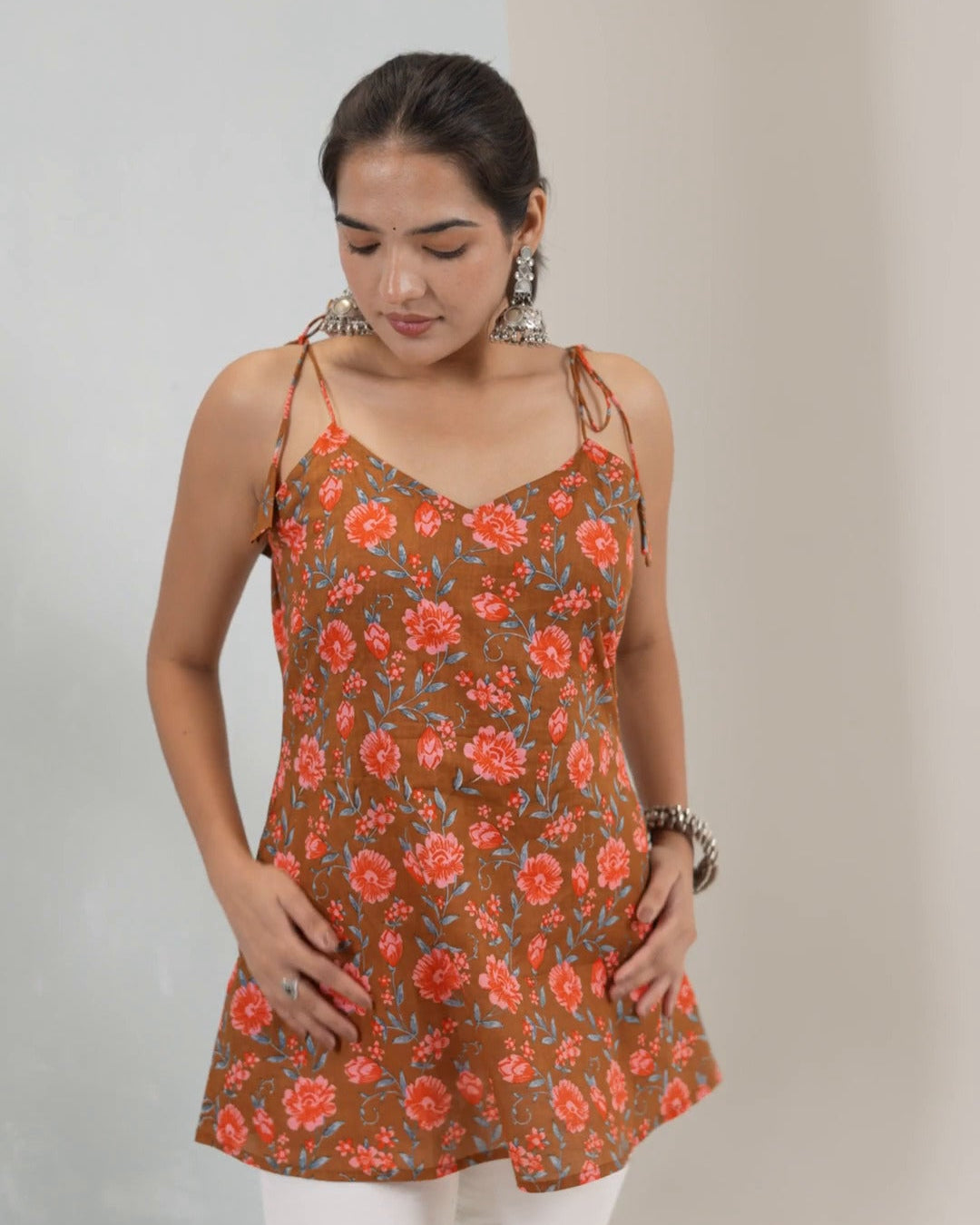 Sunset Vine Pocket Tie Srtap Kurti